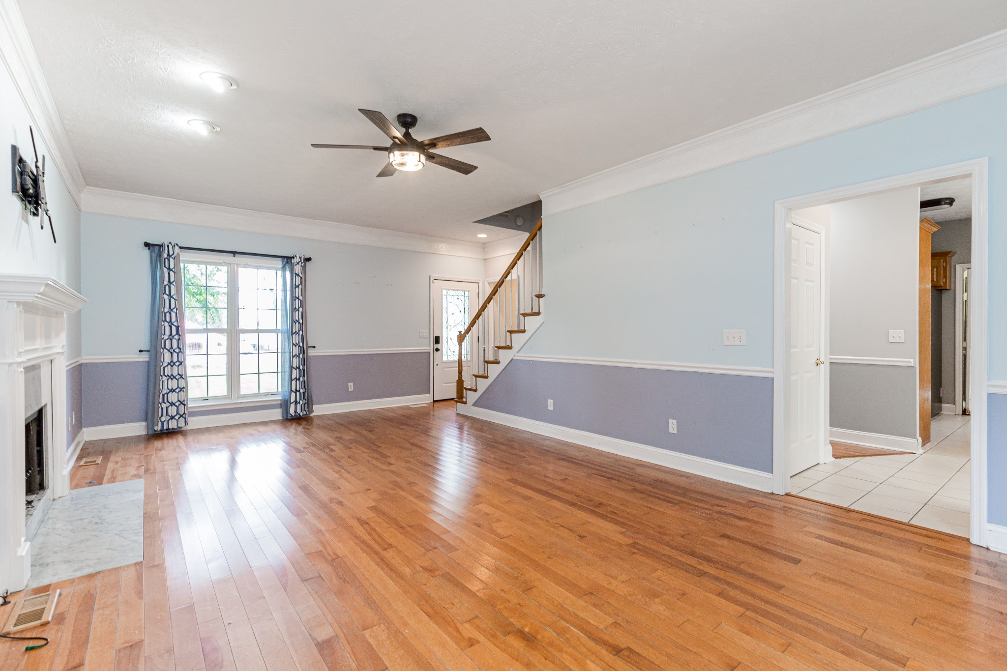 313 Mayfield Dr