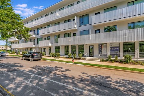 Photo of 920 South St #412, Nashville, TN 37203 (MLS # 3134542)