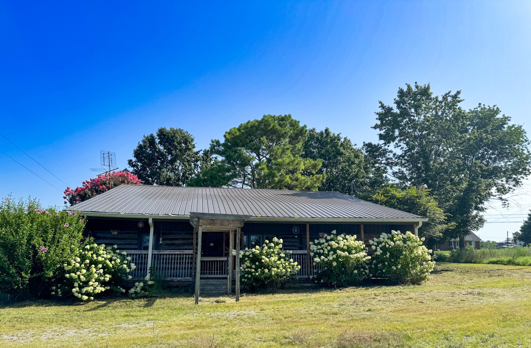 2179 Highway 64 W