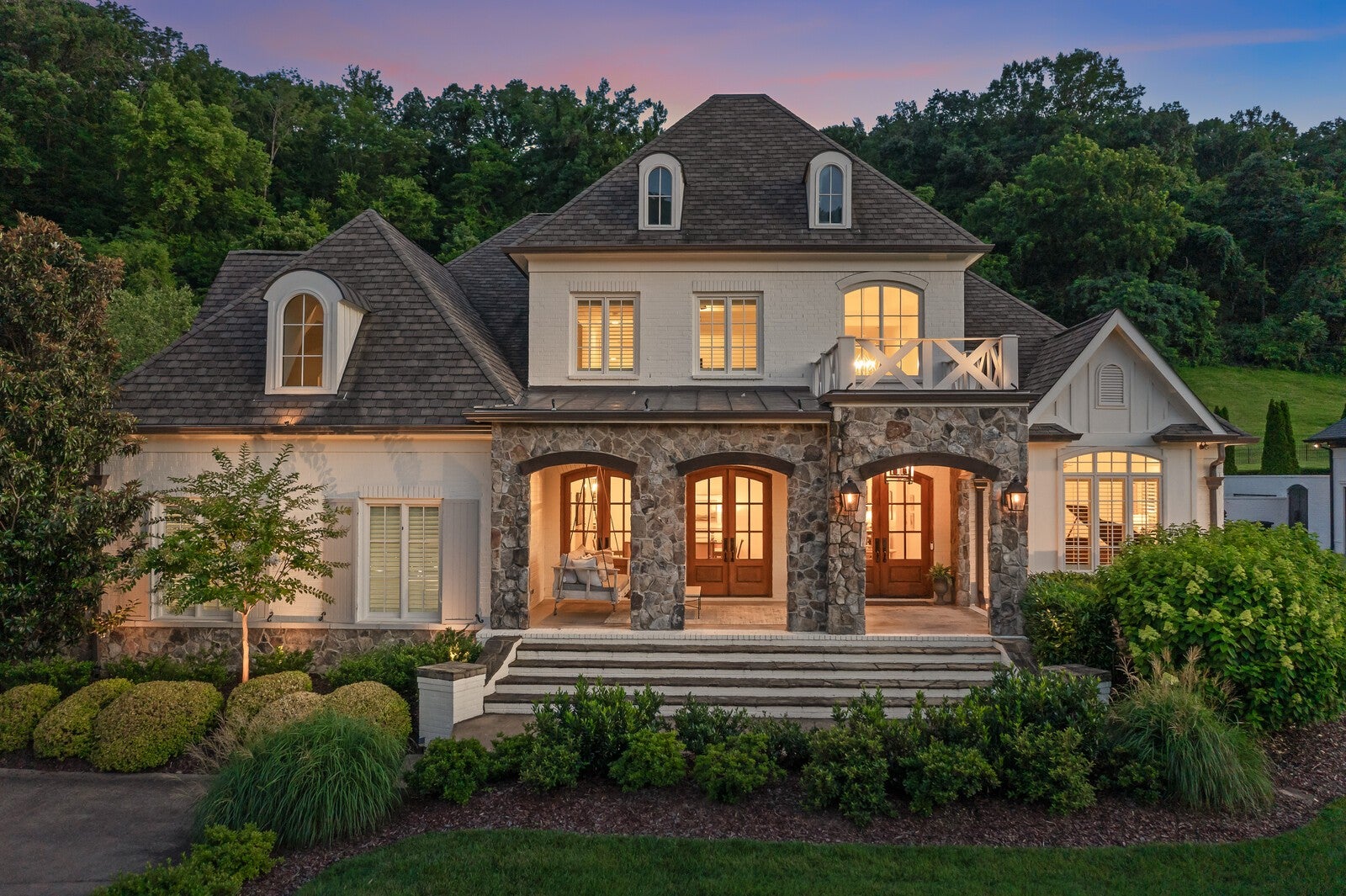 835 Windstone Blvd