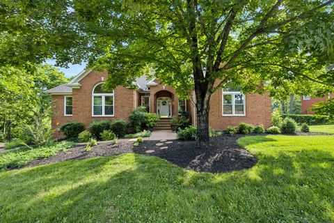 1925 Vicksburg Ln Lebanon TN 37087