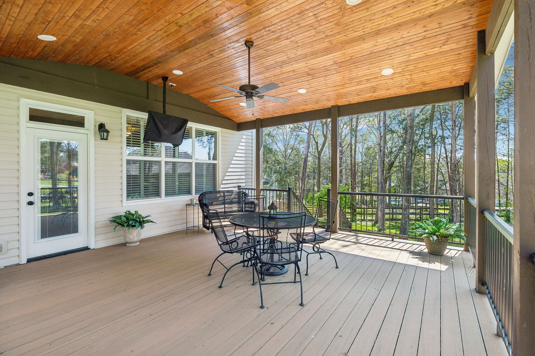 313 Walpole Ct