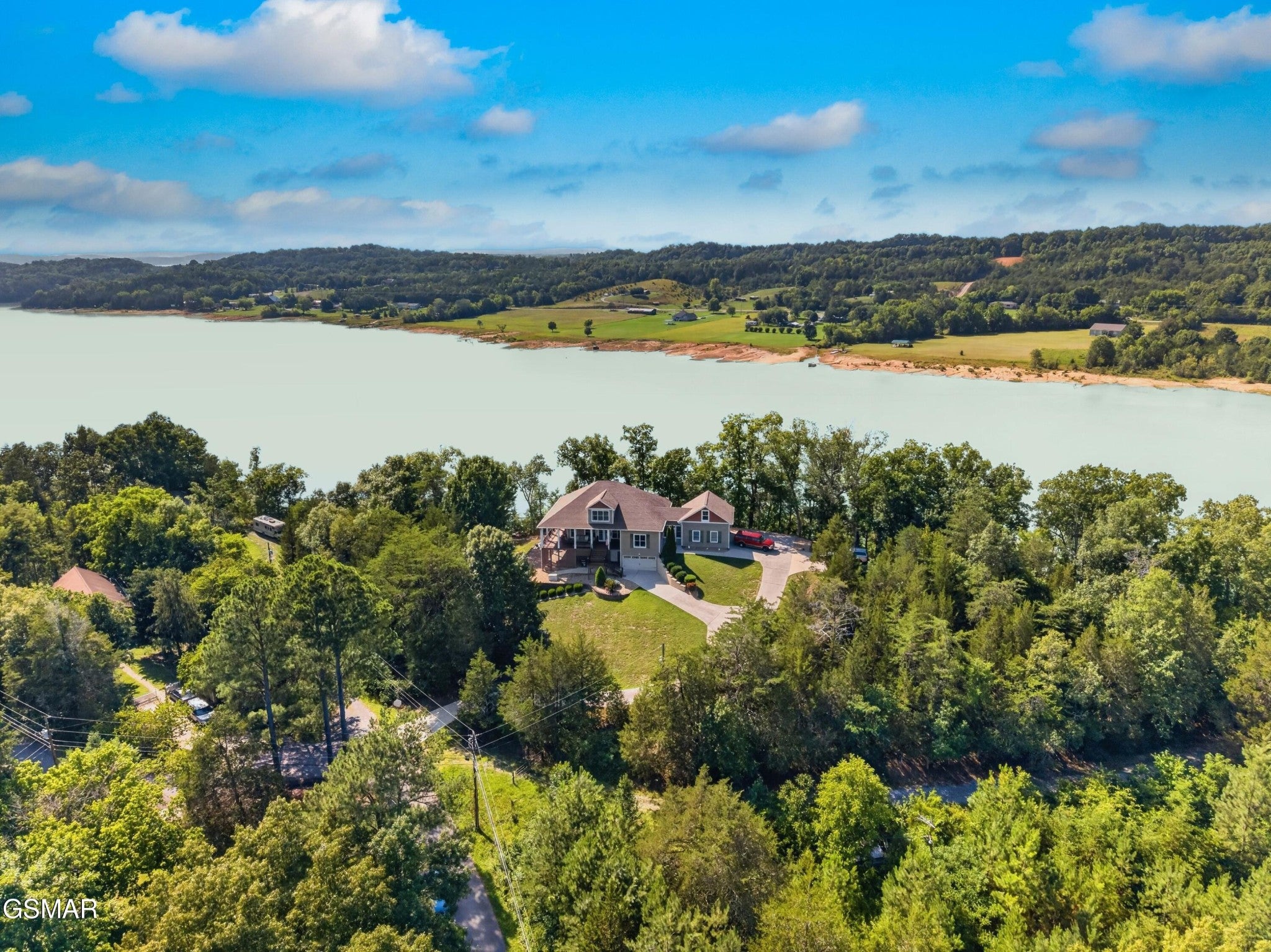 2017 Paradise Hills Road