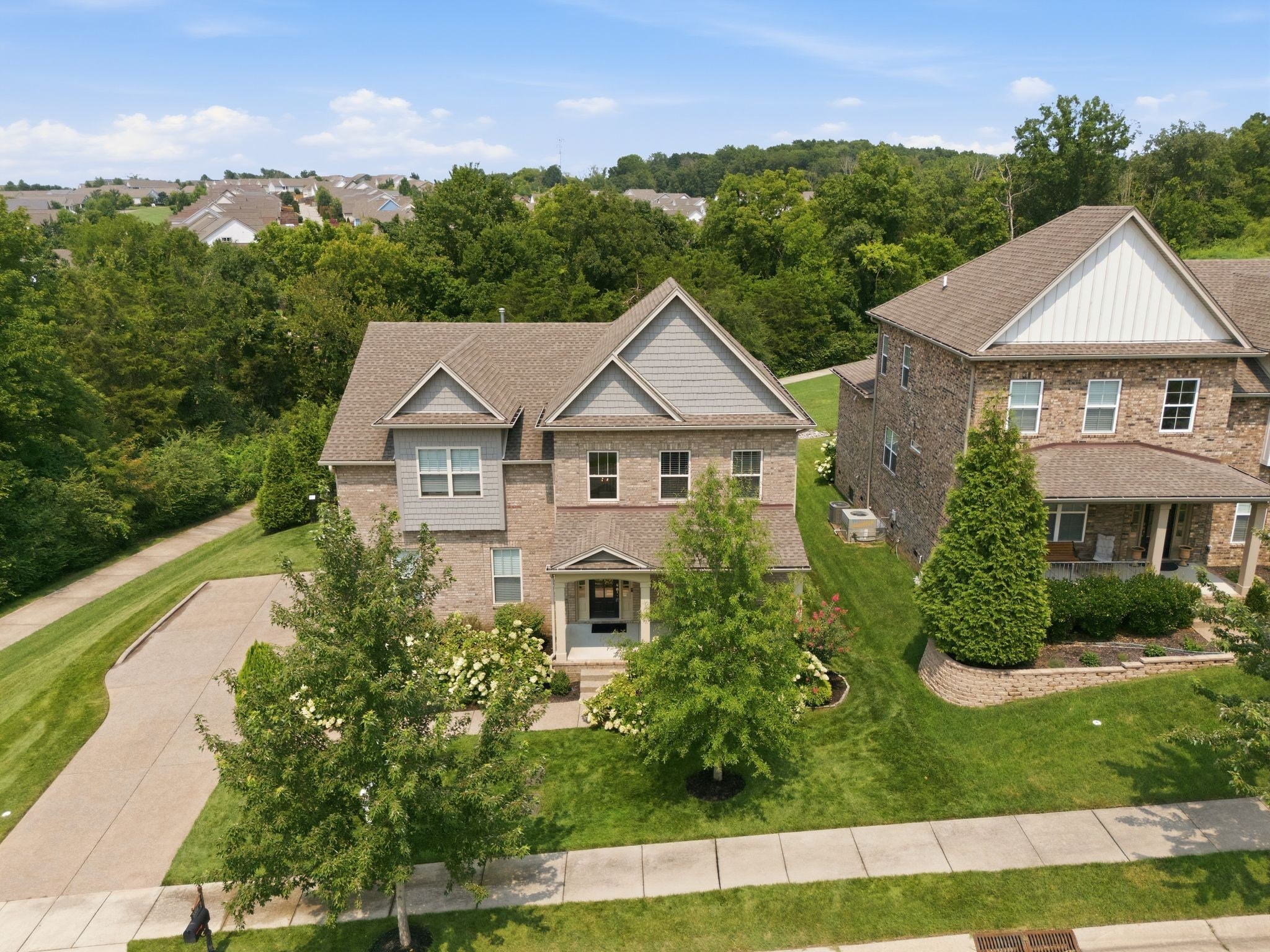 2205 Kirkwall Dr