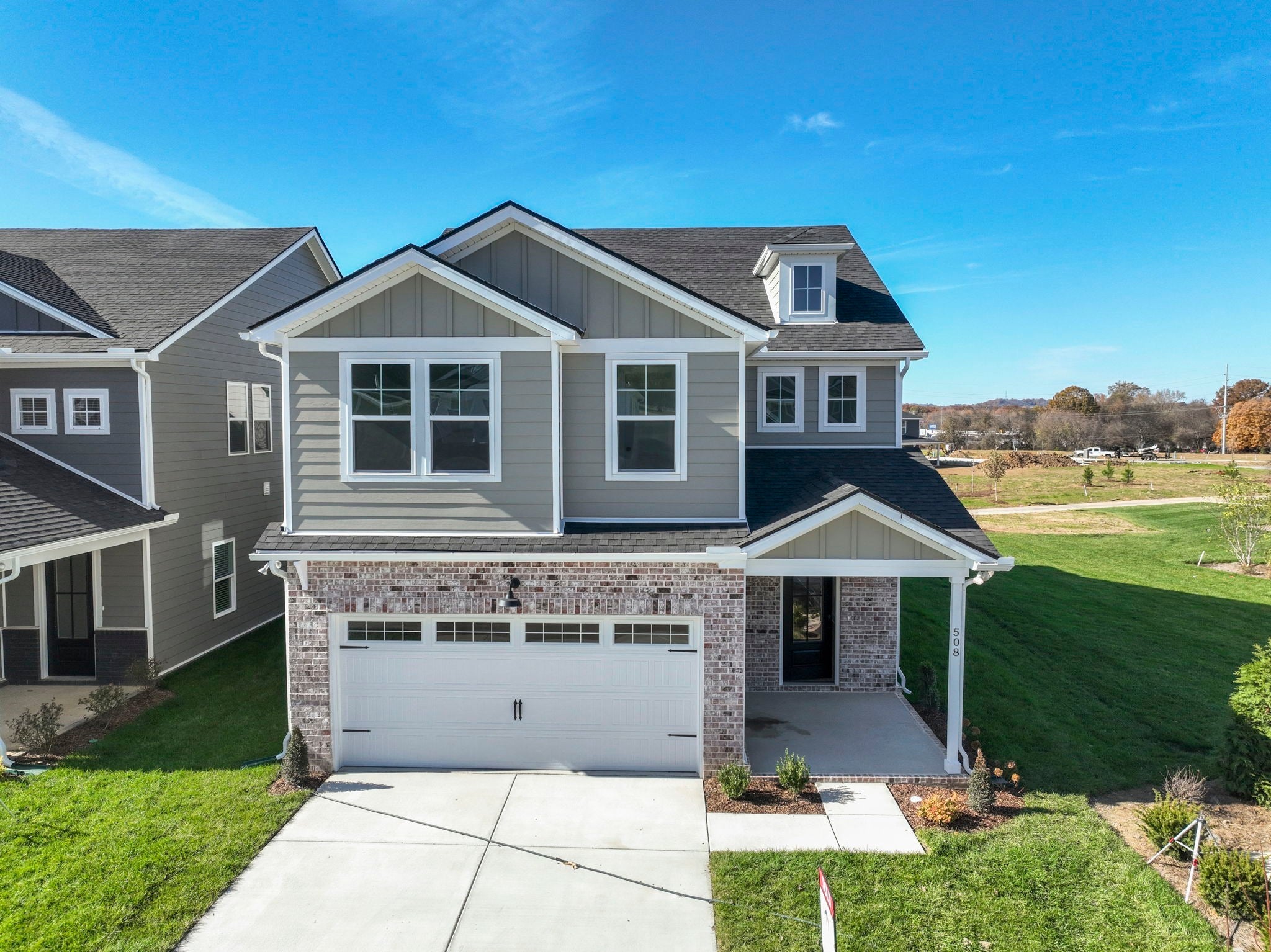909 Watercourse Ct