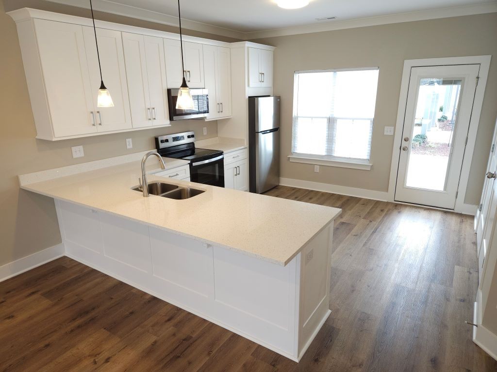 719 Crestland Ave A1