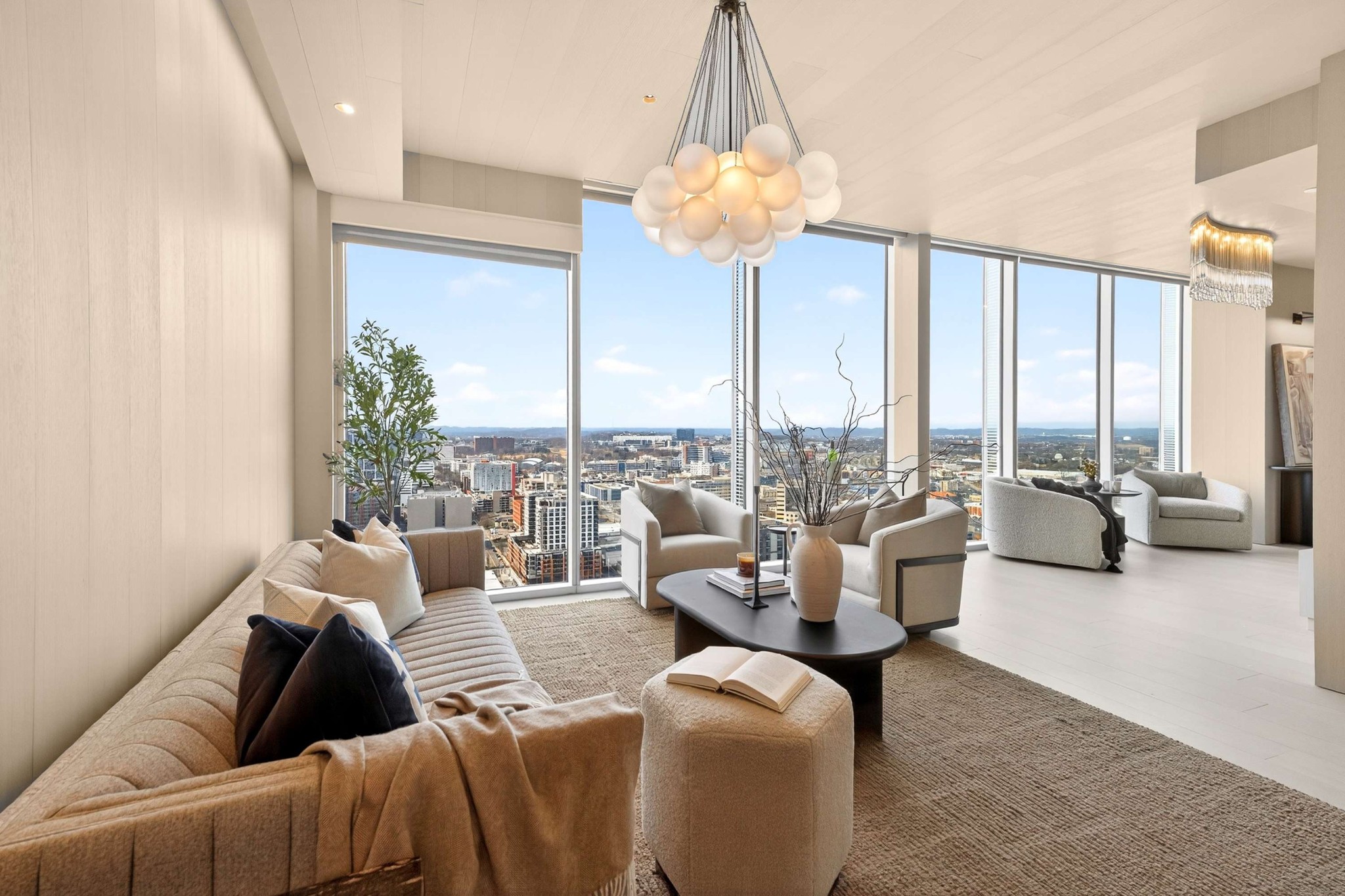 1616 West End Ave 2601