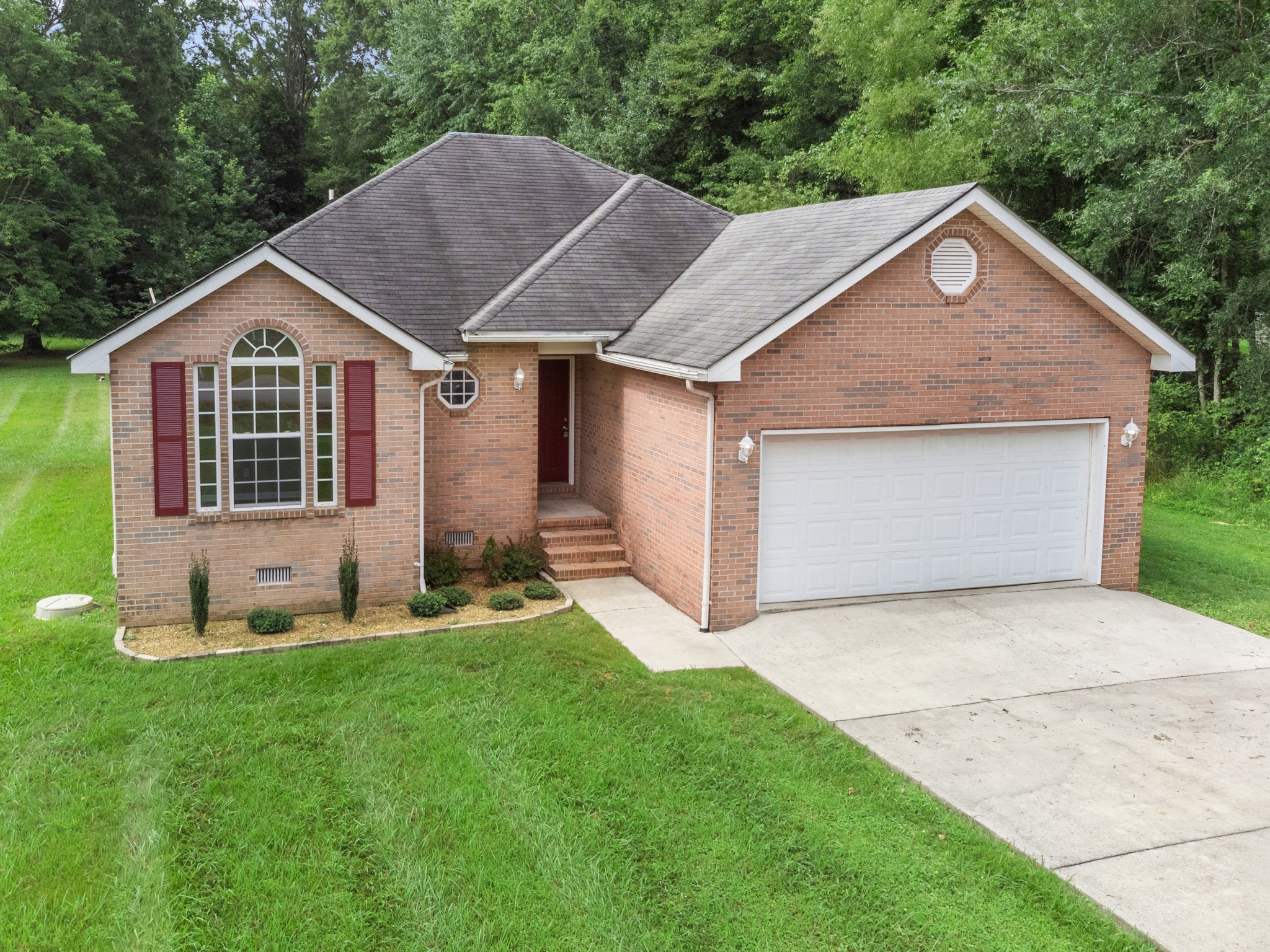 172 Forrestwood Dr