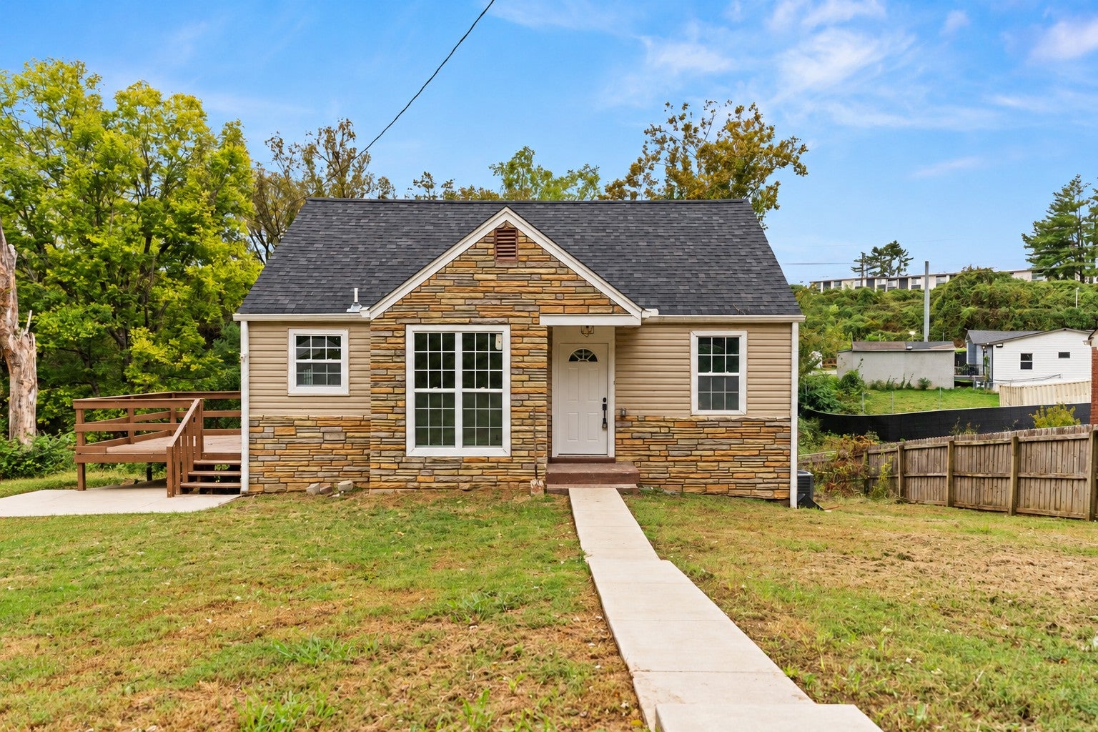 1303 Saturn Dr