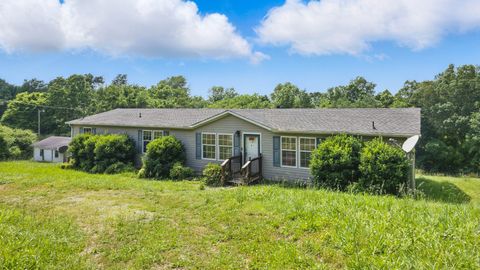 947 Buck Branch Rd Charlotte TN 37036