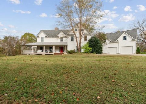 3516 Refuge Trl Thompsons Station TN 37179