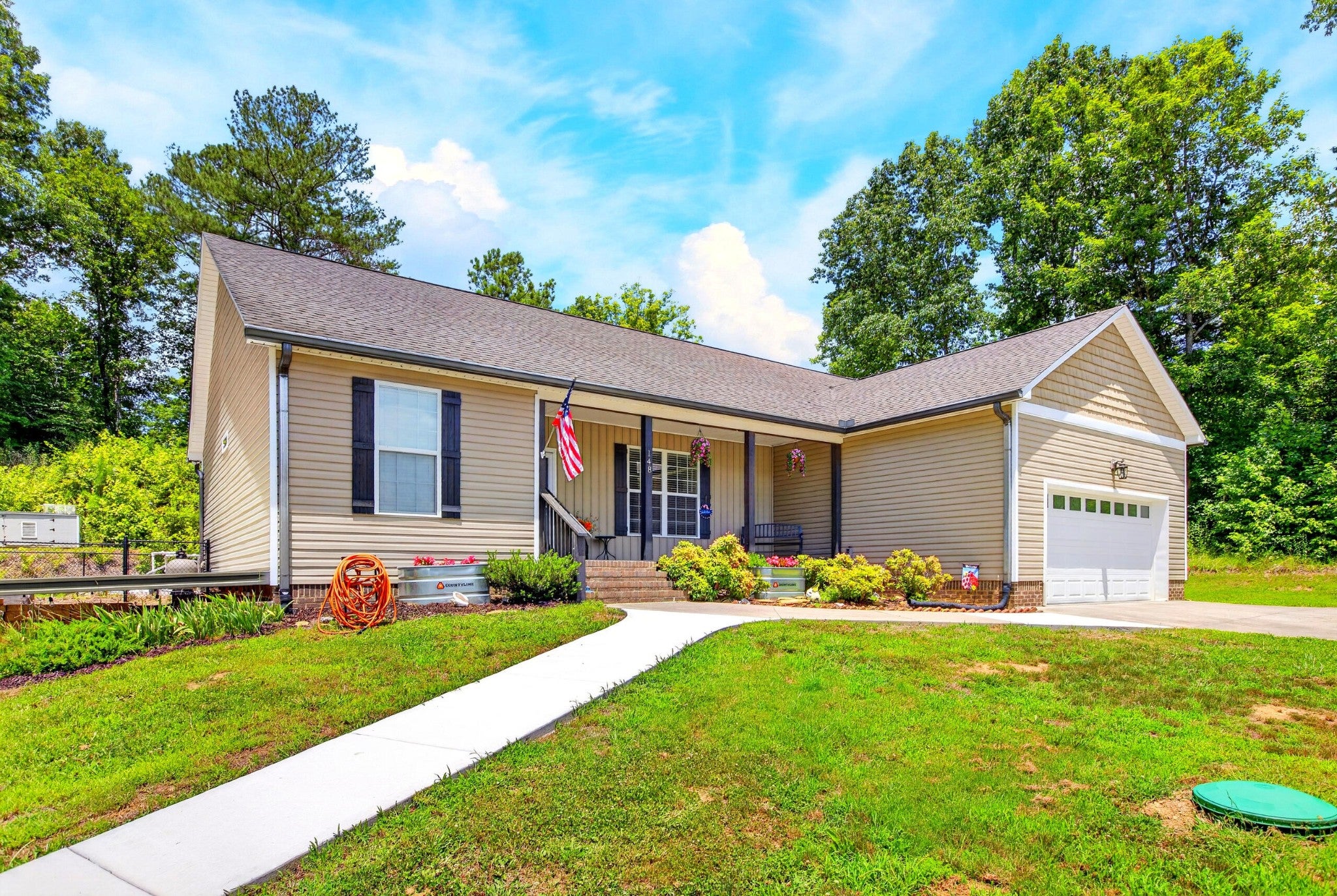 148 Chetola Drive NE