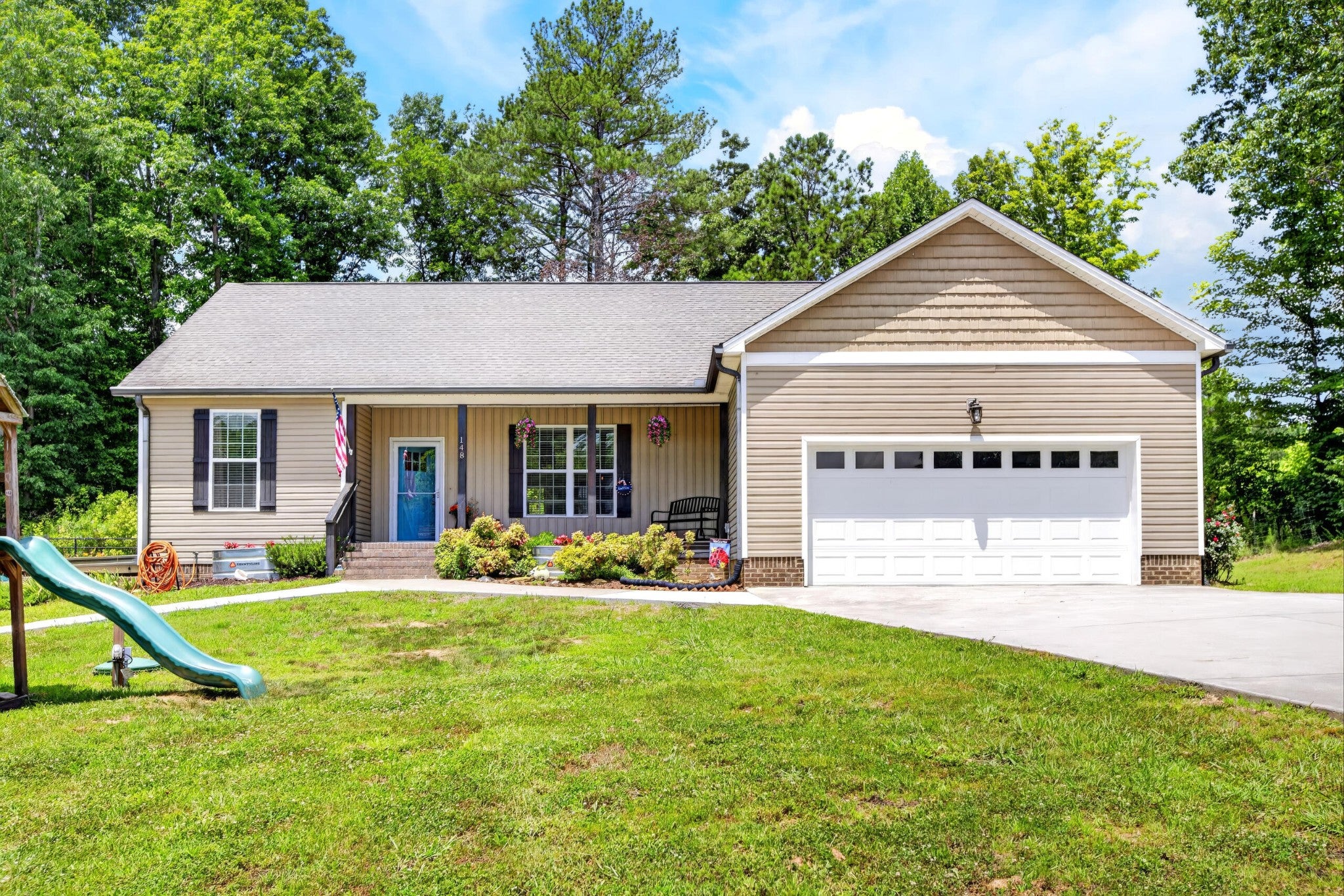 148 Chetola Drive NE