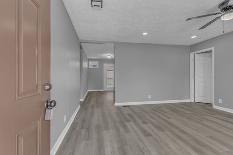 1916 Louanne Dr Nashville TN 37217