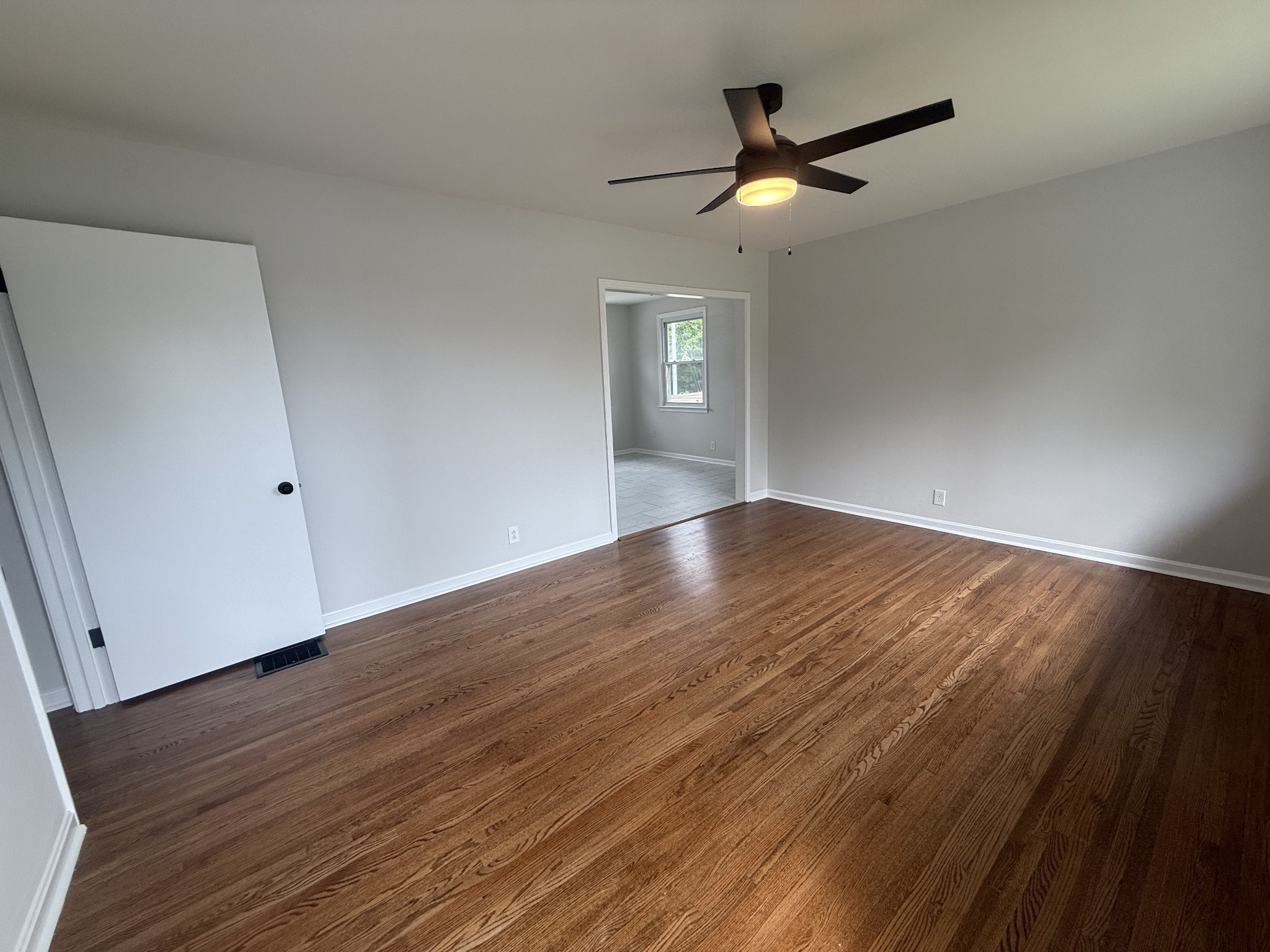 1615 Golf Club Ln