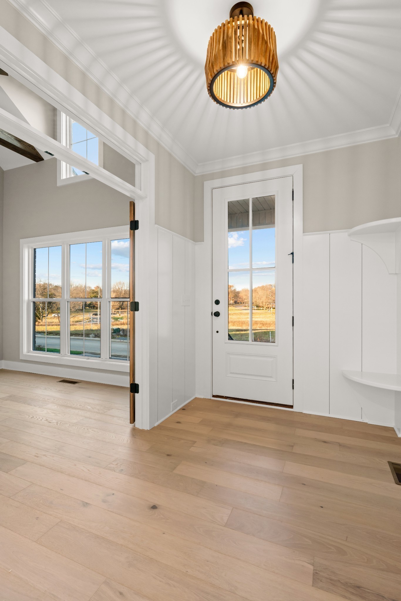 2016 WT Chandler Blvd #83