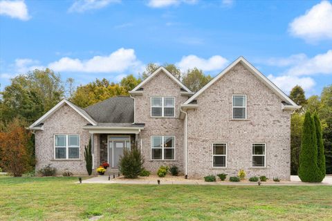 4212 Sheffield Ln Greenbrier TN 37073