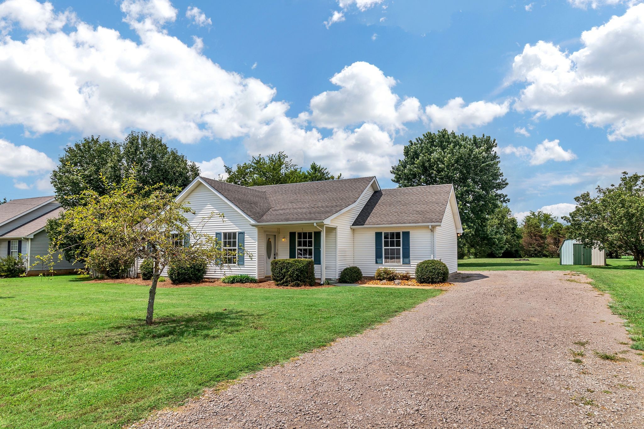 5614 Constantine Dr