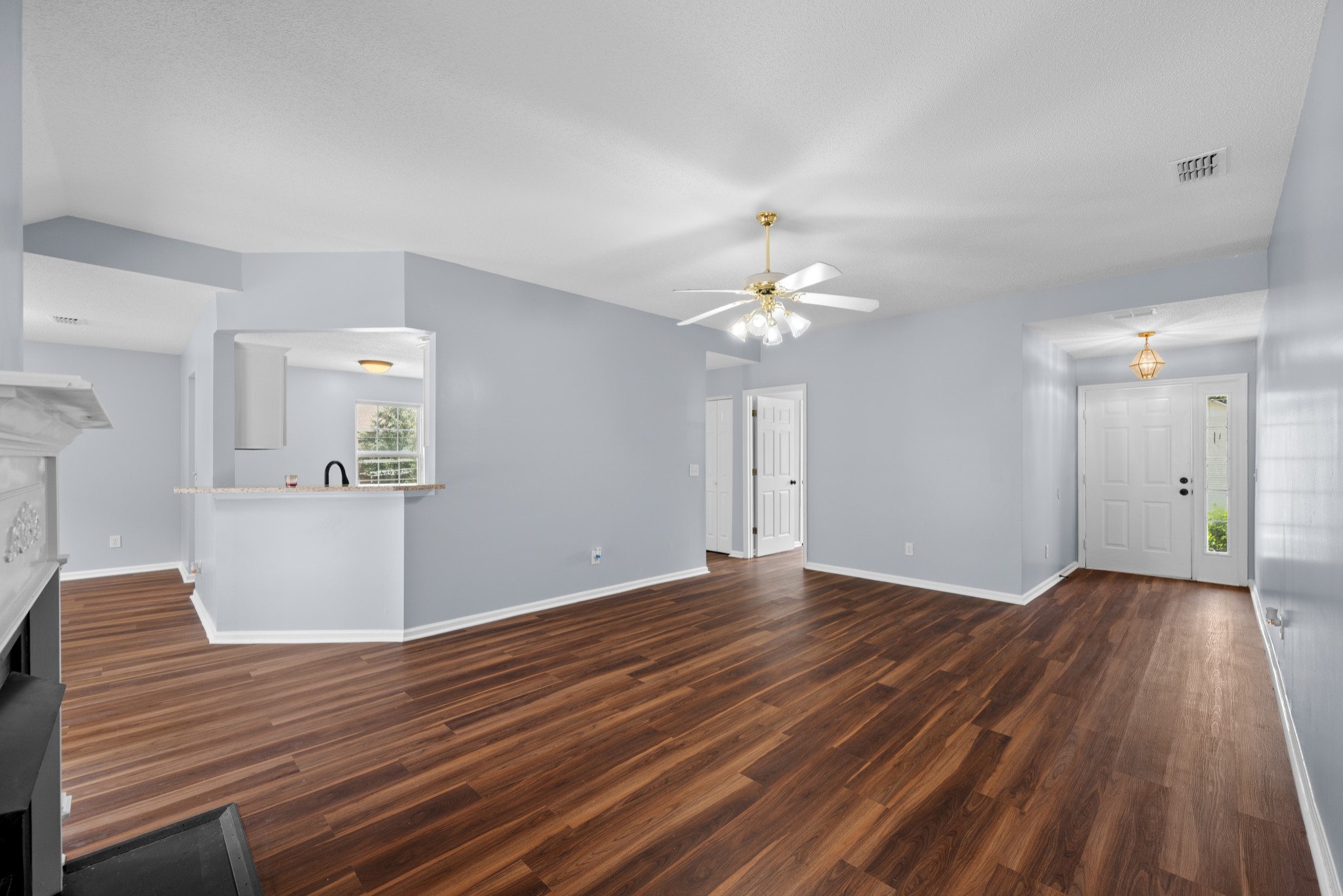 1080 Blue Mountain Ln
