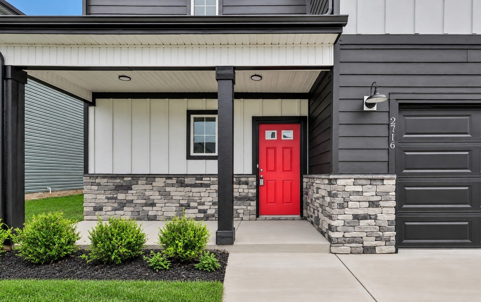 2716 Brewster Dr