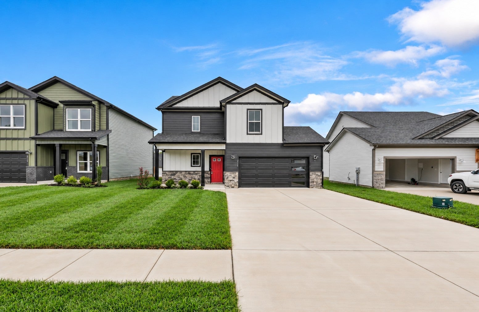 2716 Brewster Dr