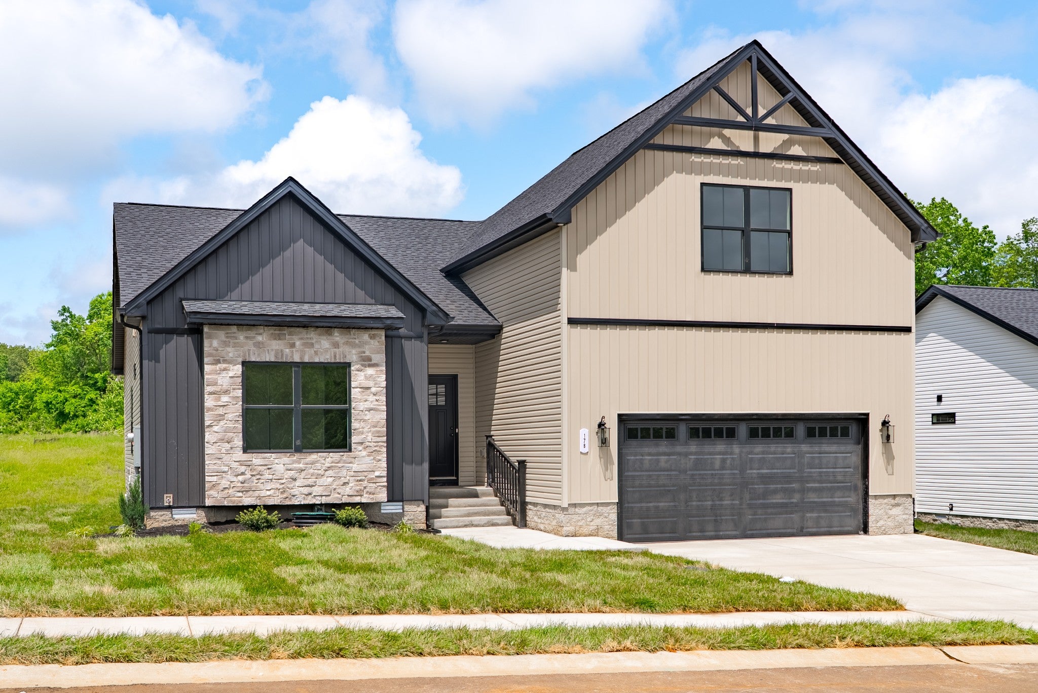 178 Dewberry Ct