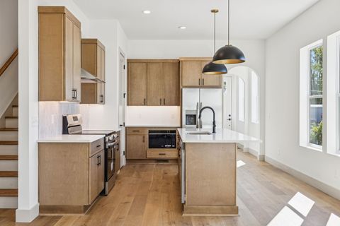 107 Old Trinity Ln B Nashville TN 37207