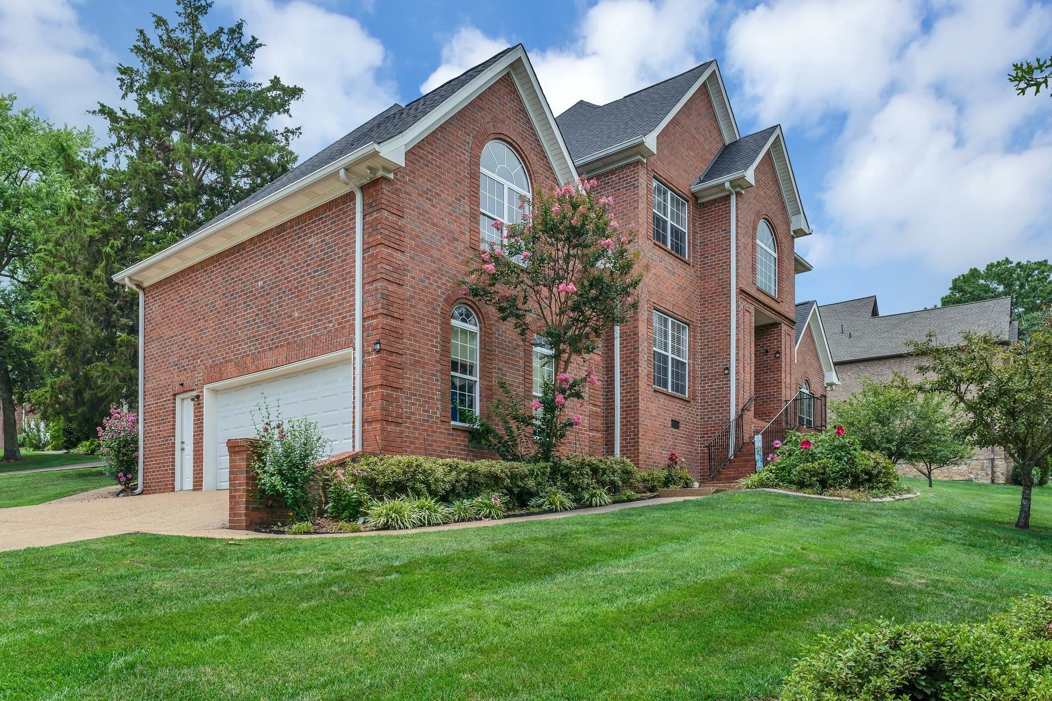 1046 Island Brook Dr