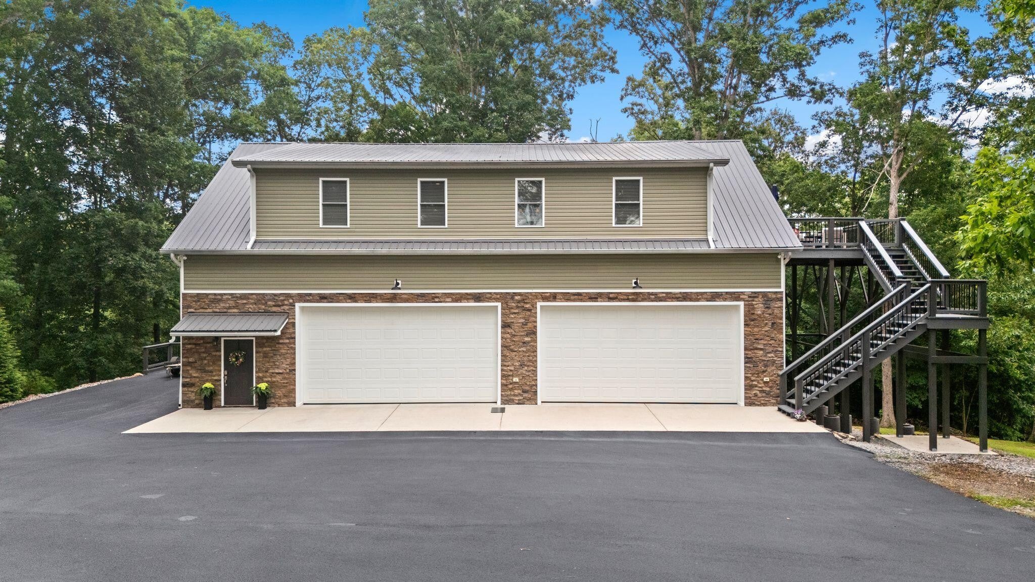 257 Scenic Hollow Drive