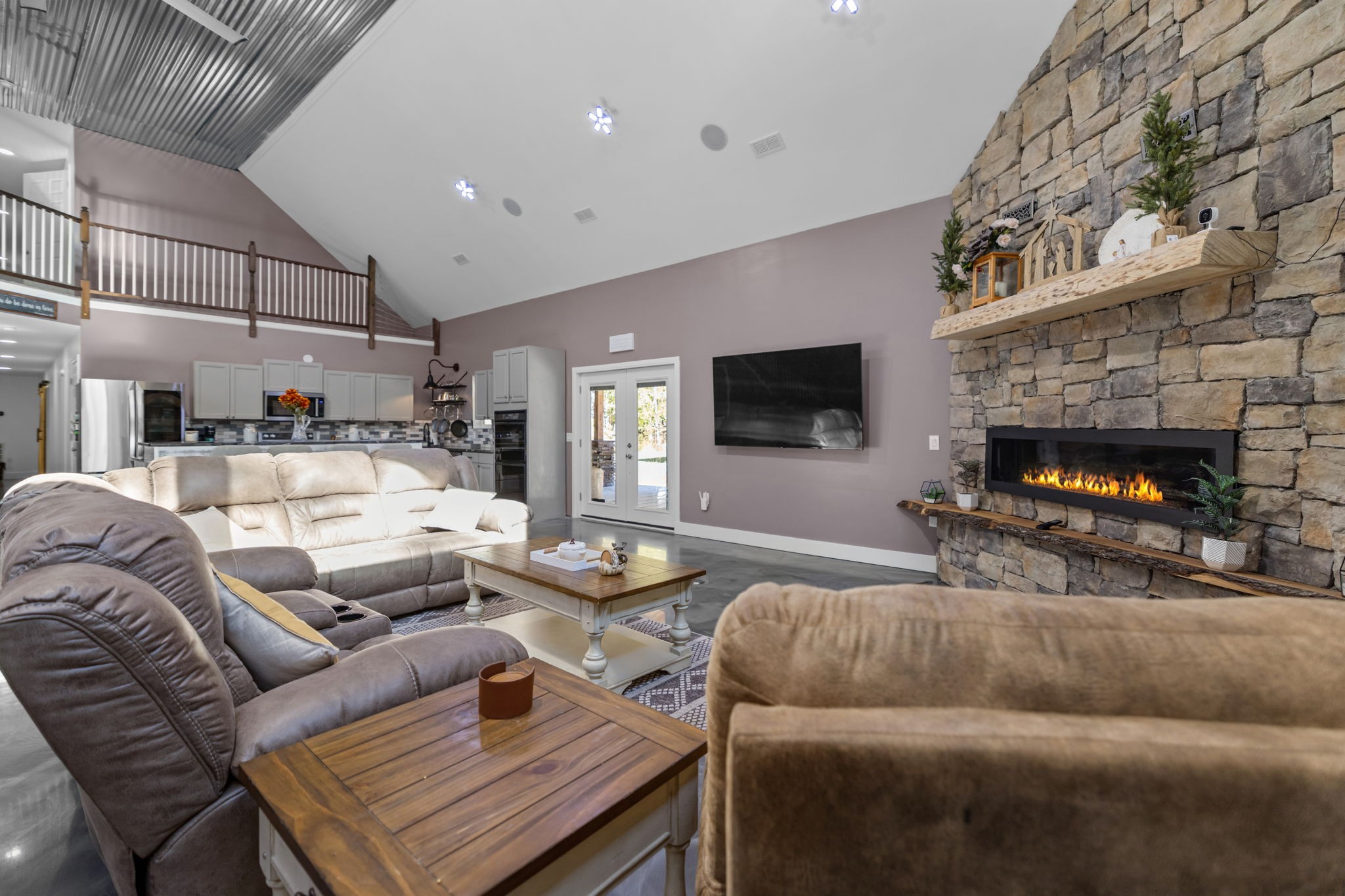 520 Bonner Way