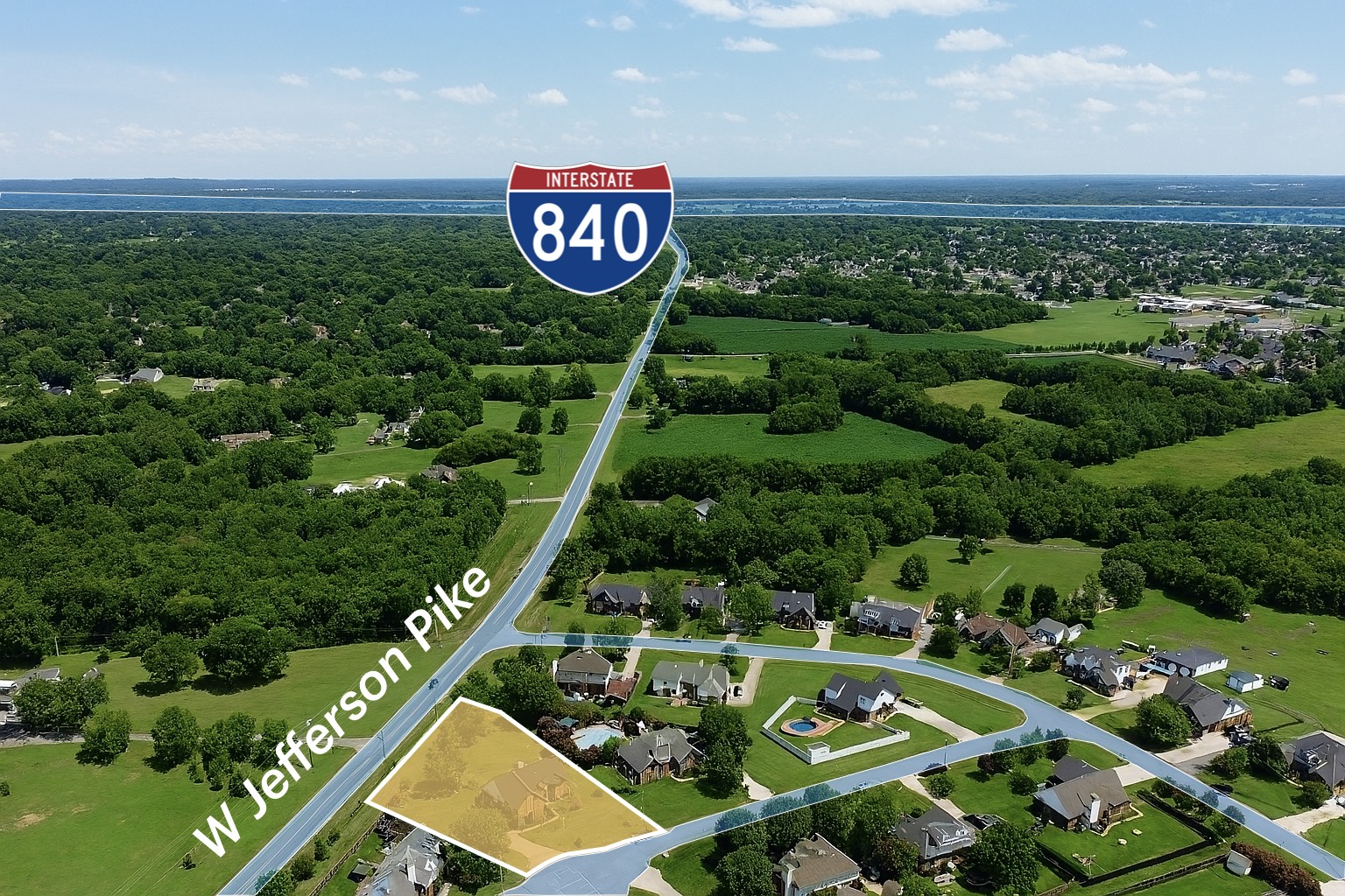 114 Falling Branch Ct