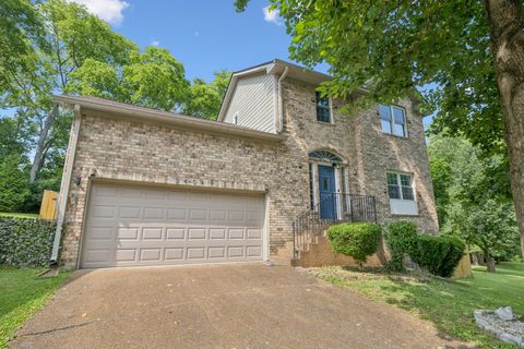 3404 Parkwood Ct Hermitage TN 37076