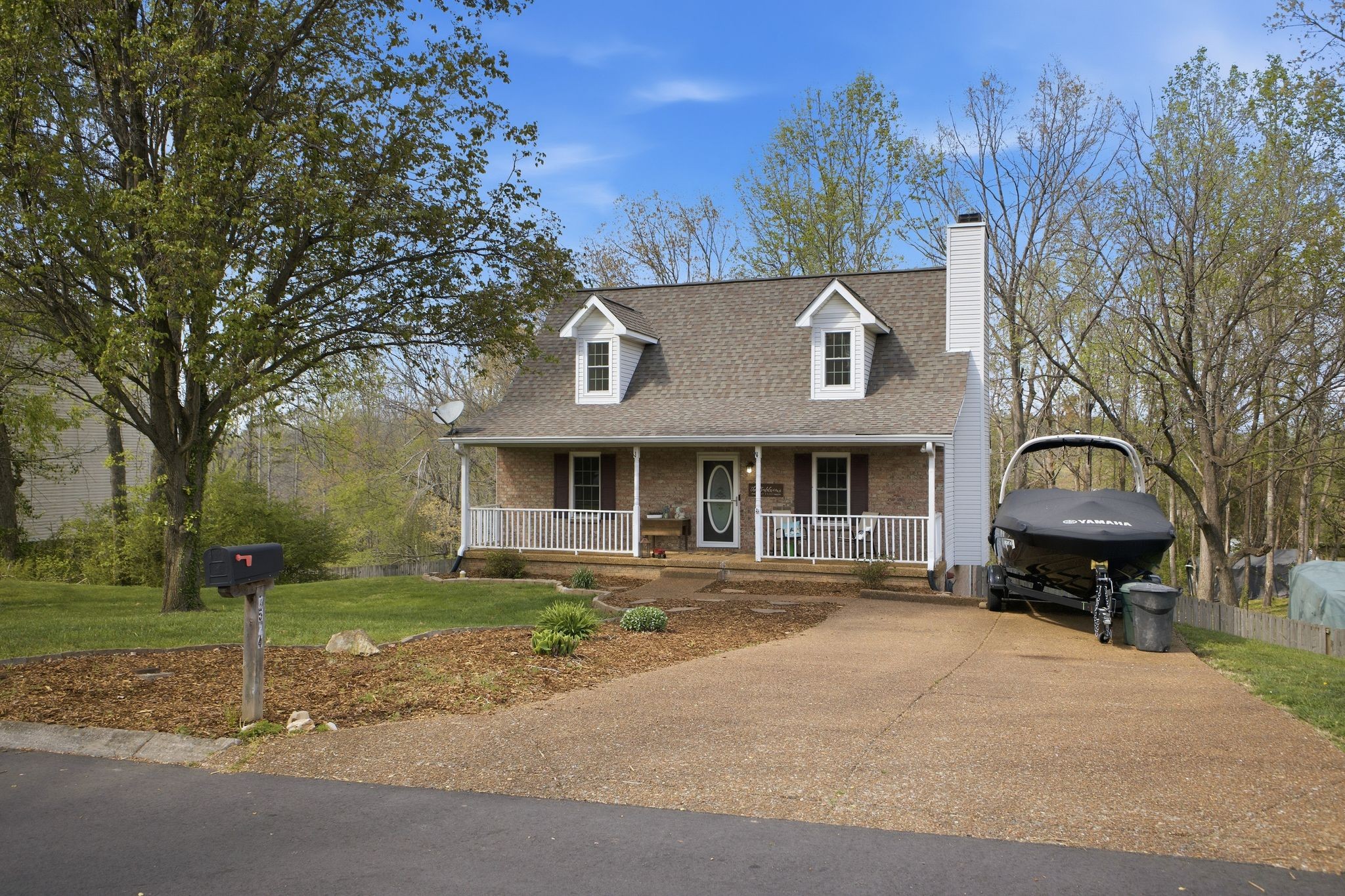 7524 Cherokee Hills Rd