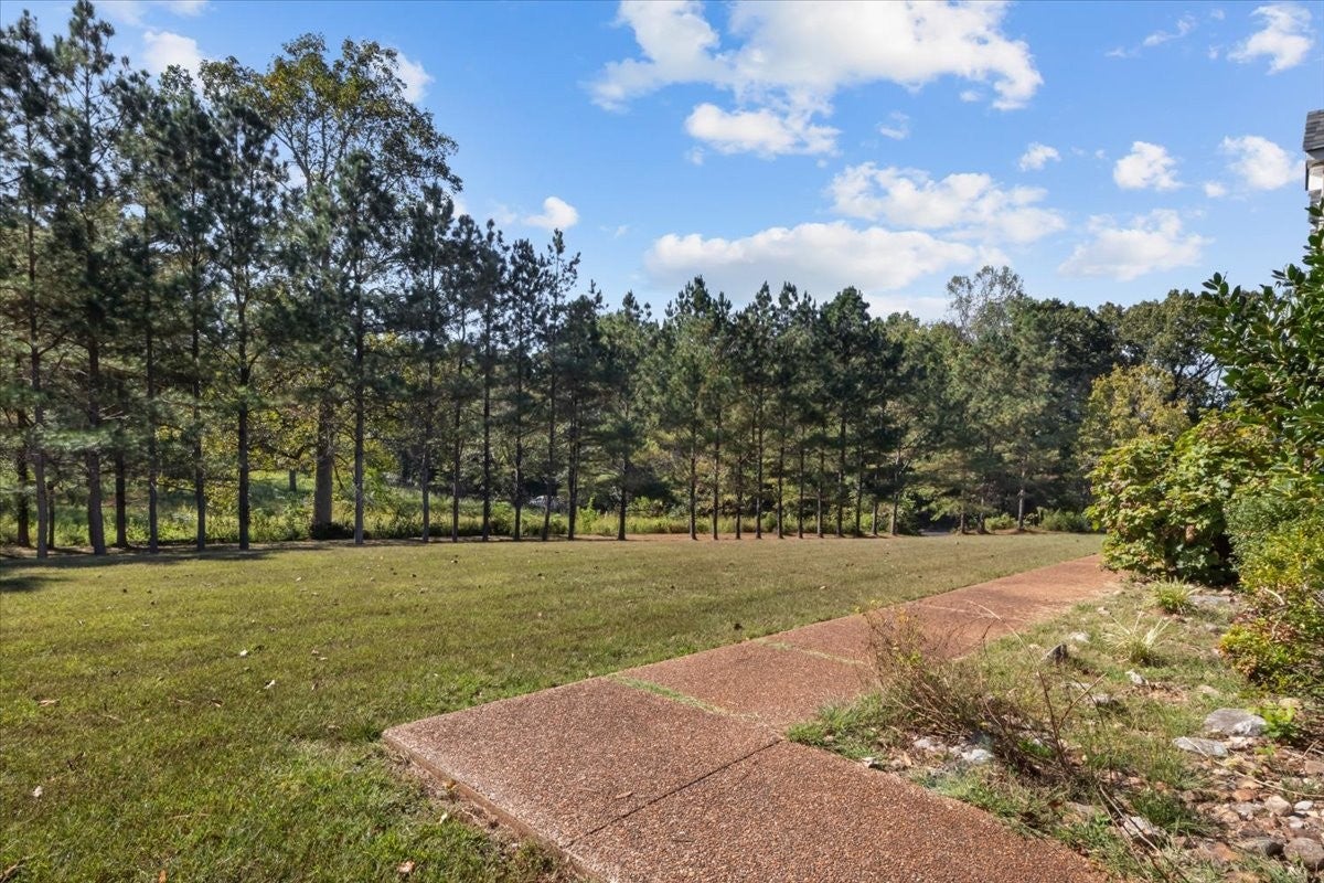 2440 Maple Grove Rd