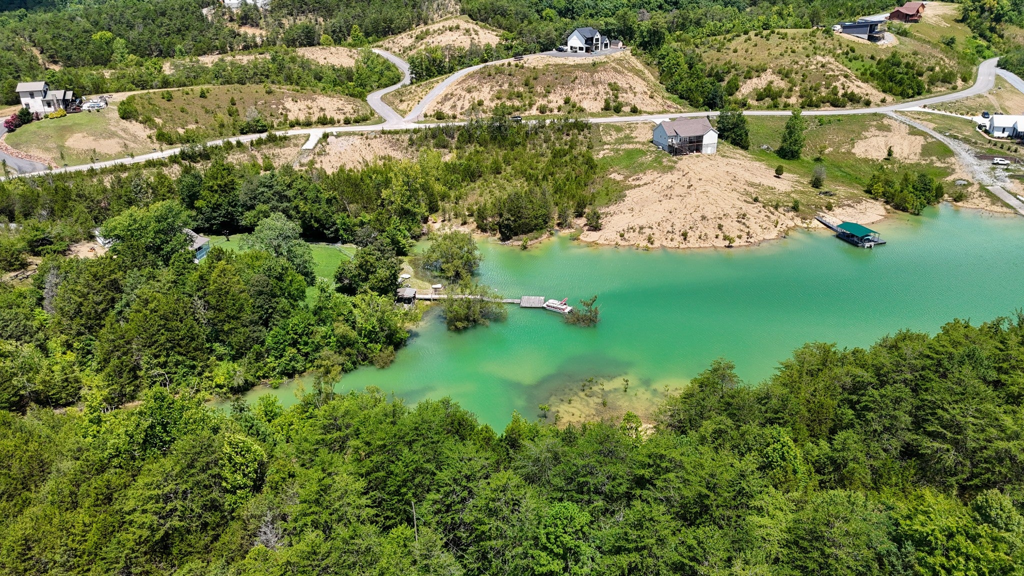 2 Emerald Pointe Blvd