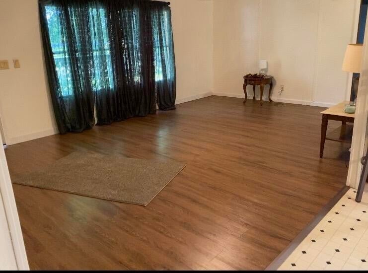659 Gibbs RD