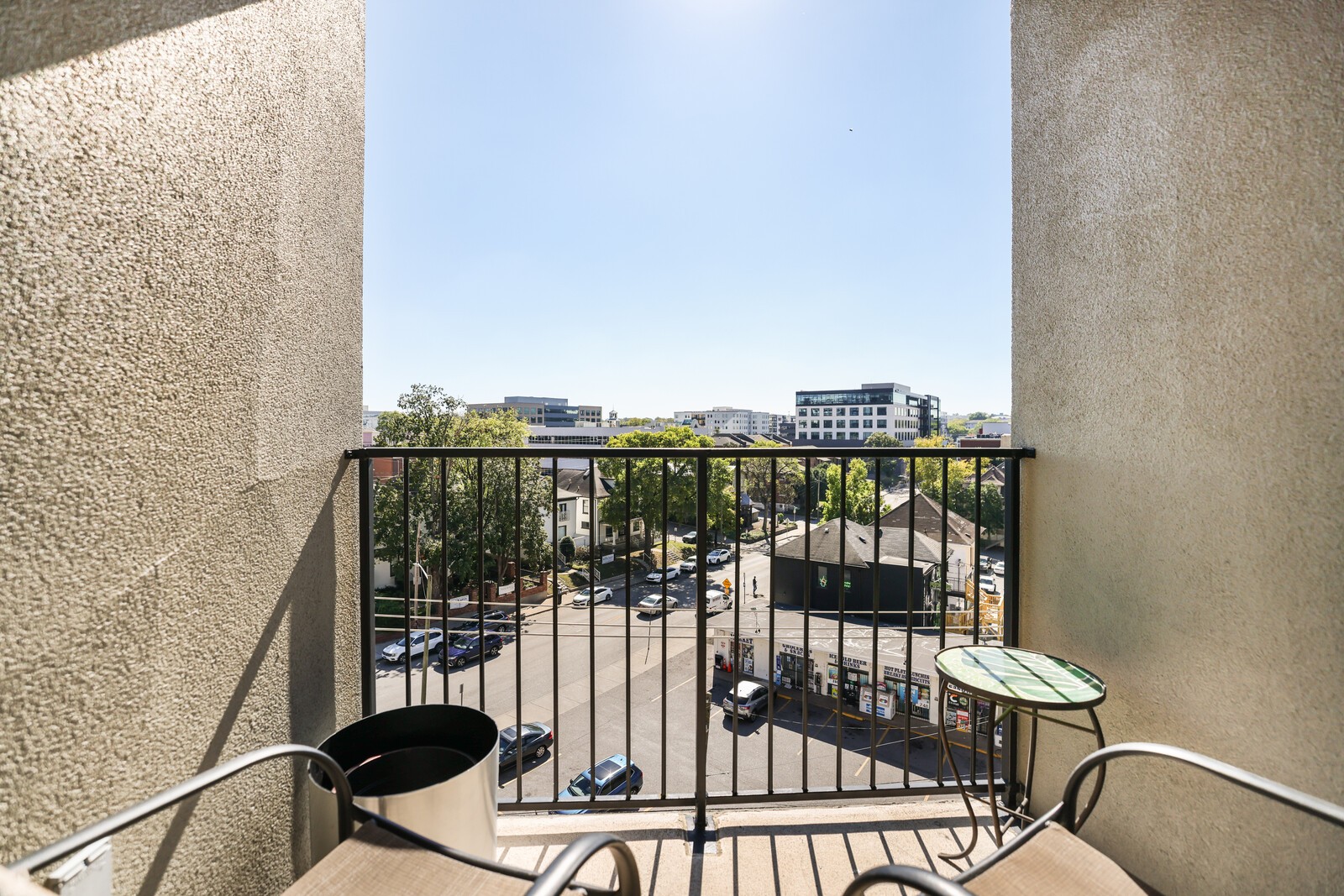 1803 Broadway 625