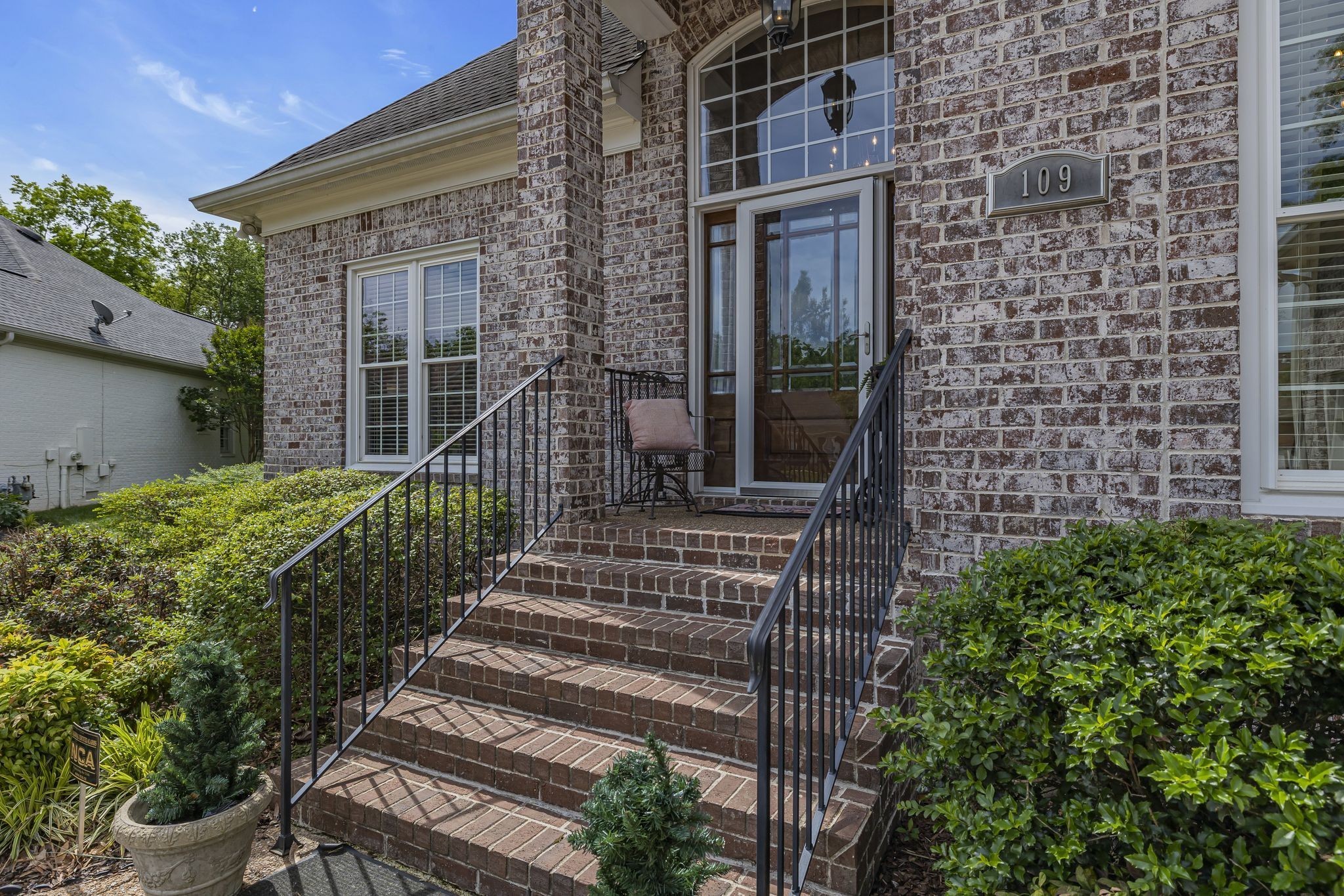109 Falls Church Ct