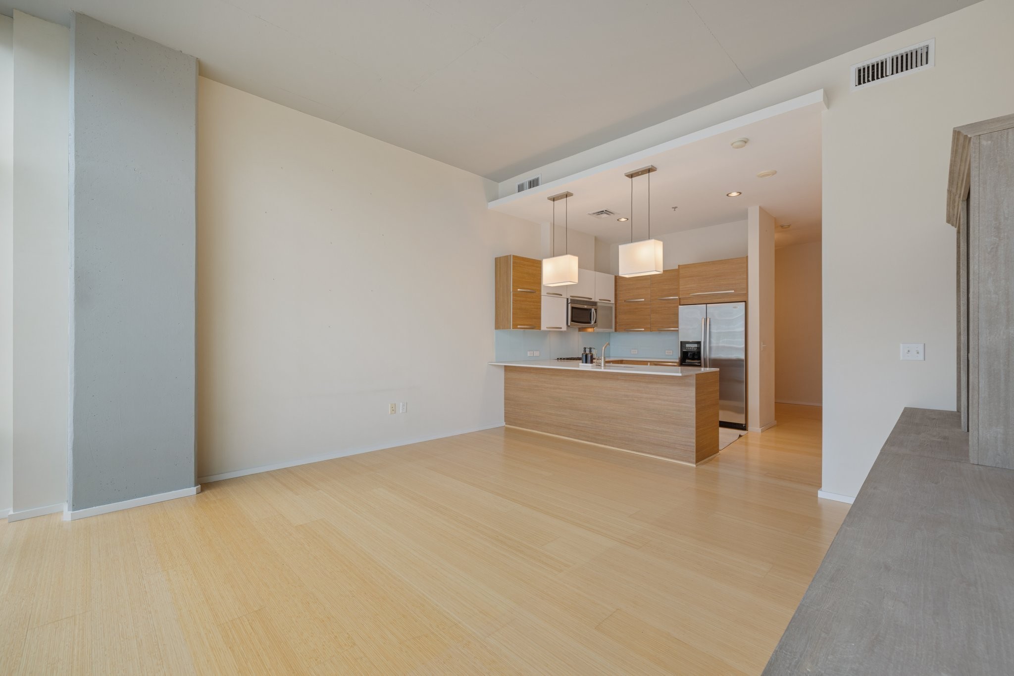 700 12th Ave S 1002