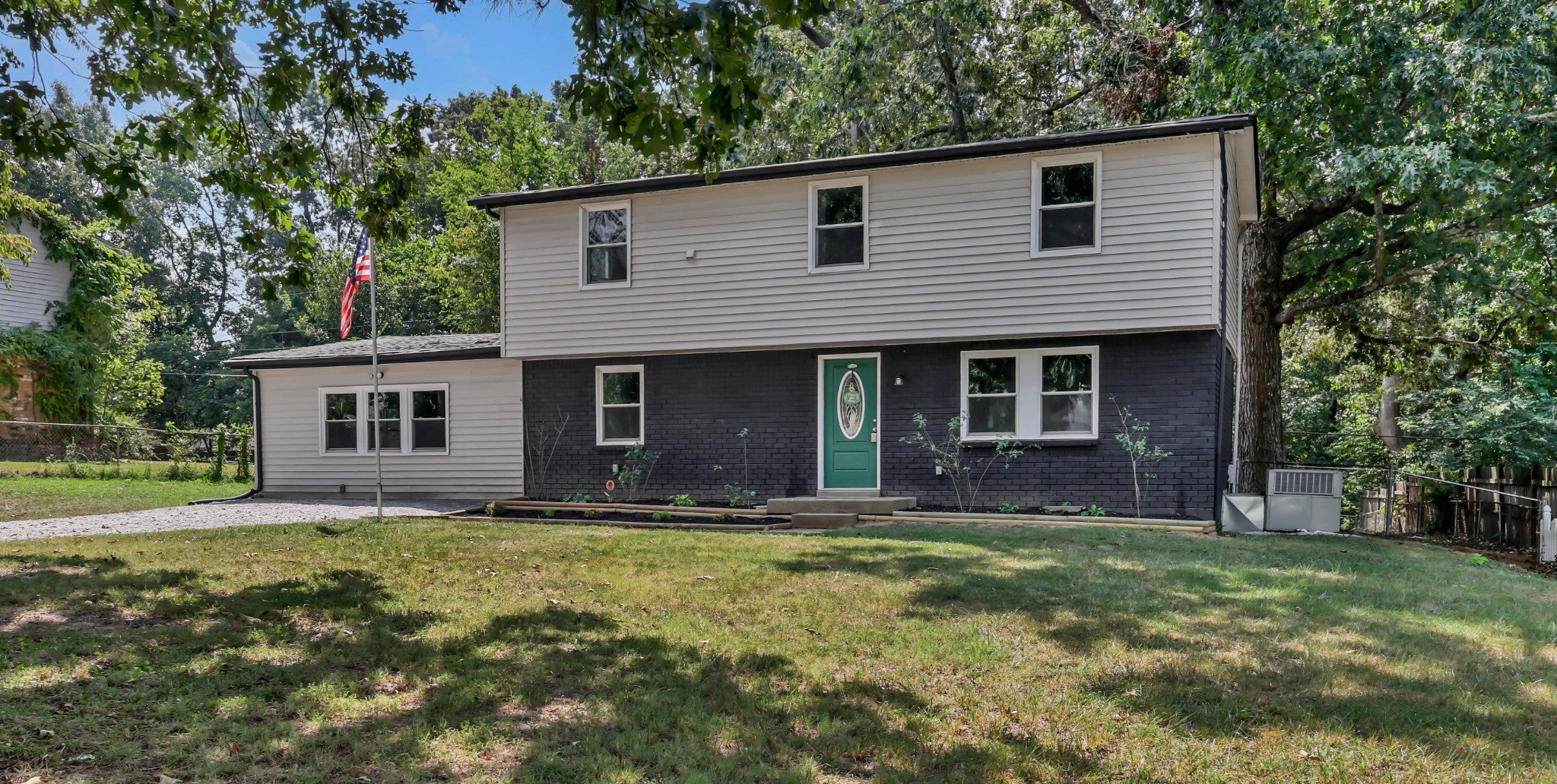 448 Appleton Dr