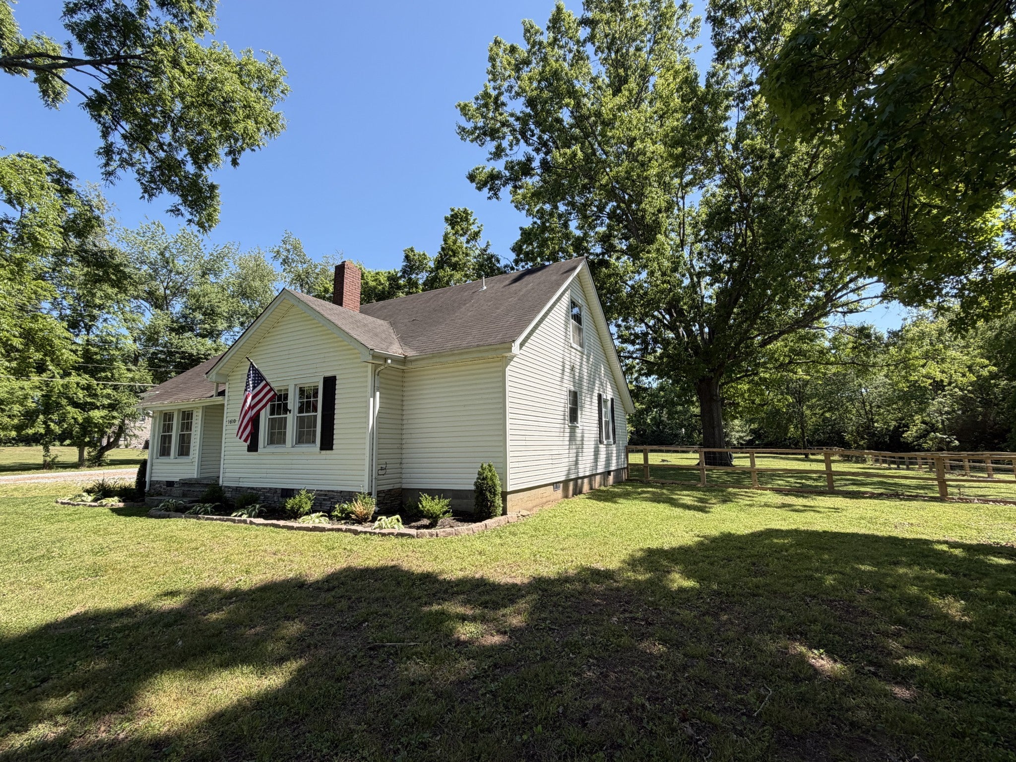 1610 Cairo Rd