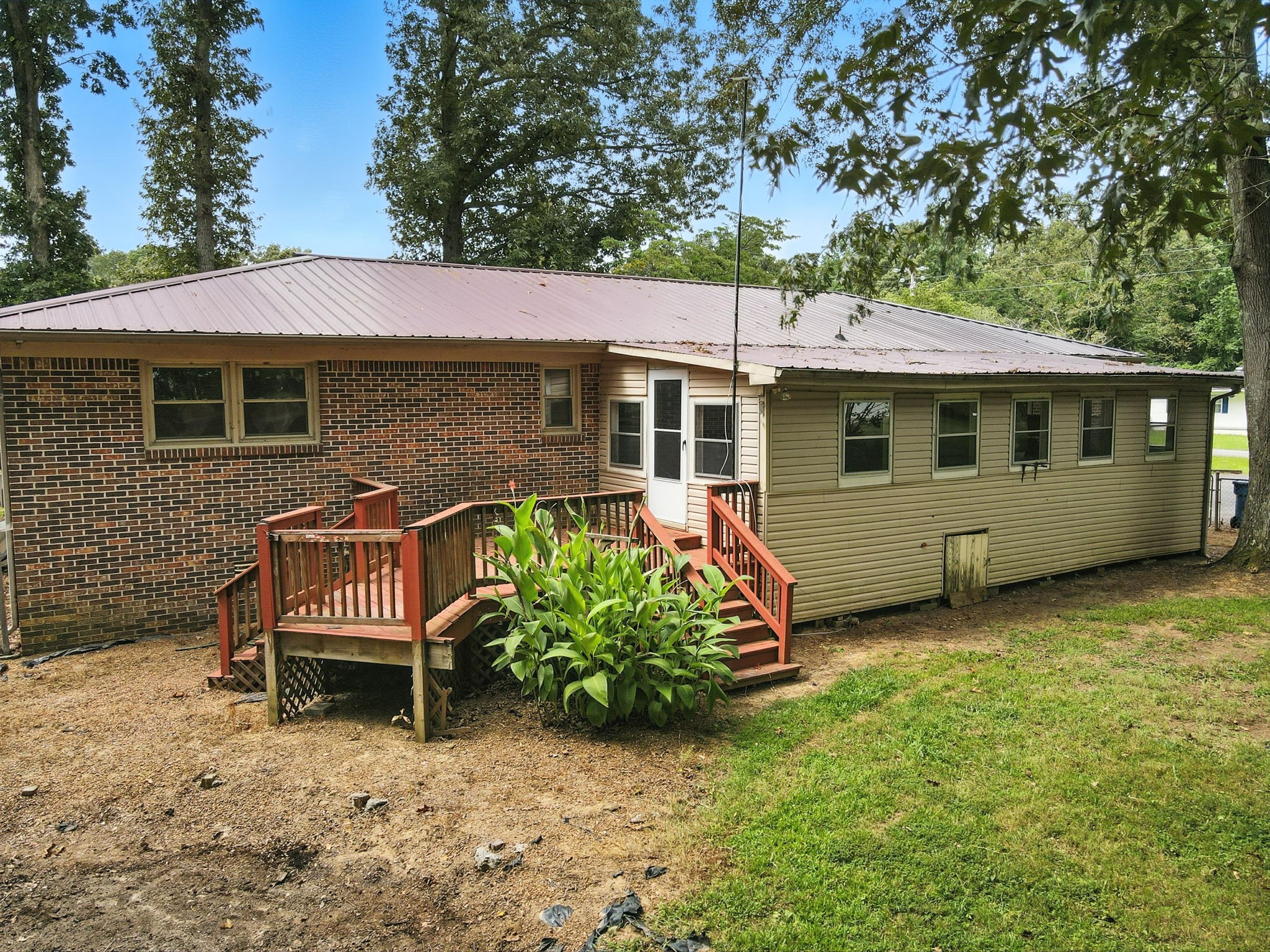 117 Bruce St