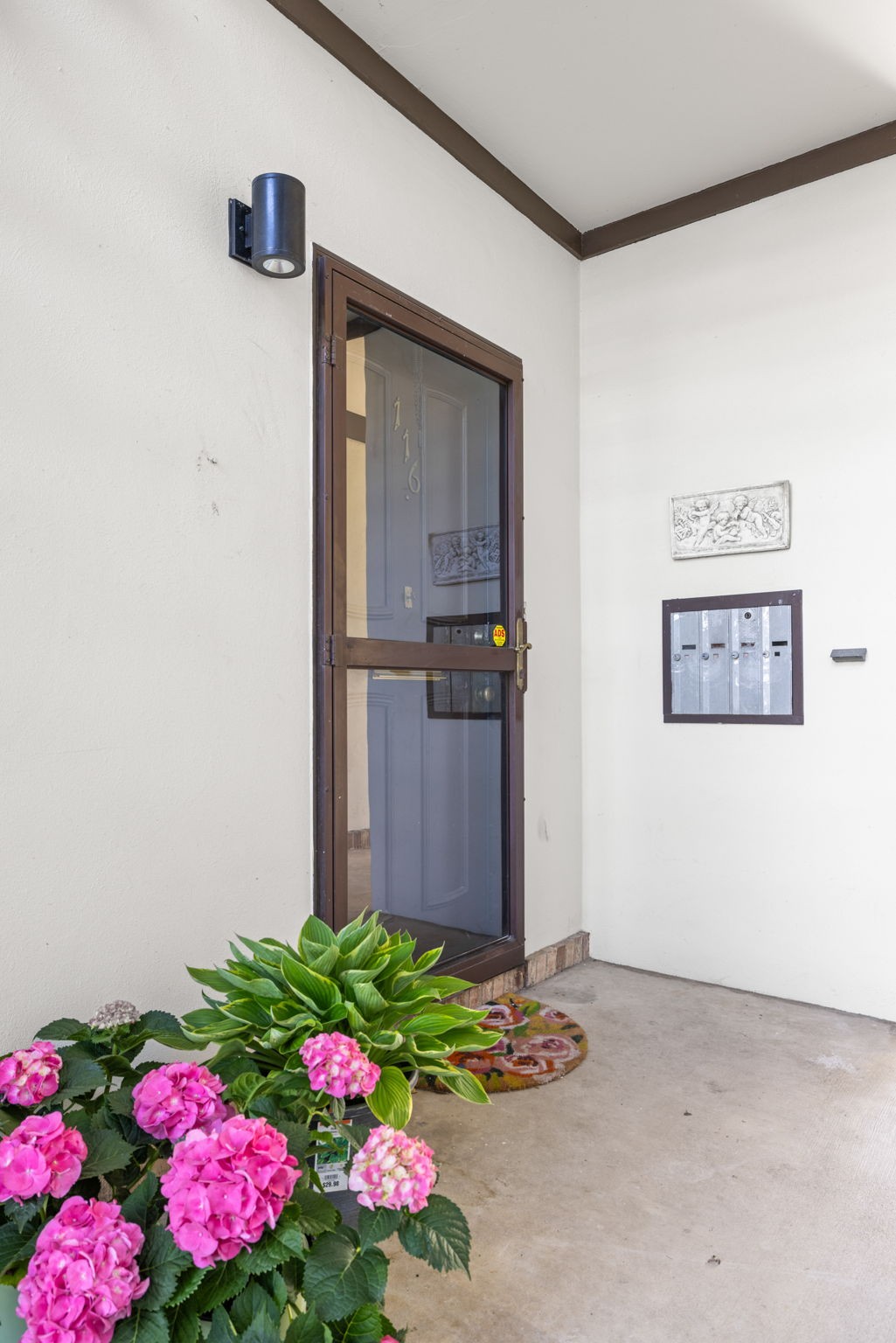 4505 Harding Pike 116