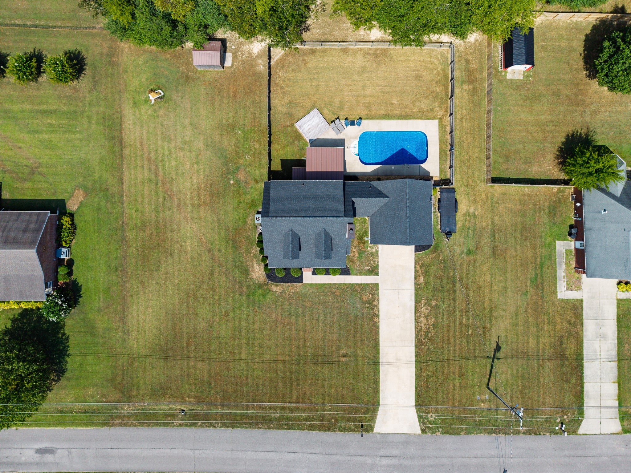 16 Eastridge Rd
