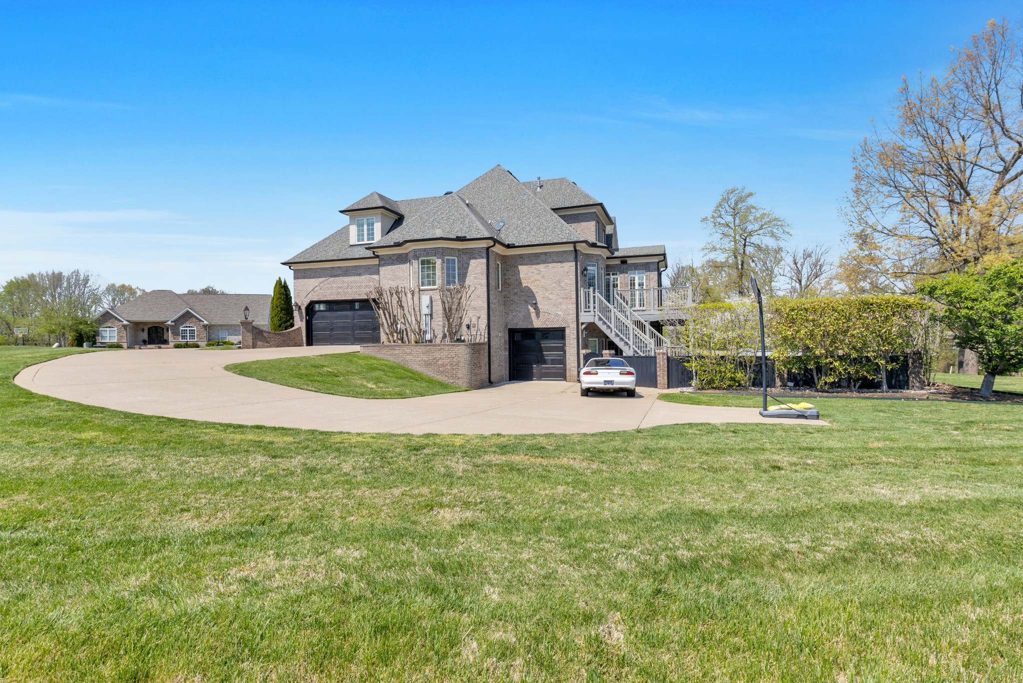 835 Savannah West Ct