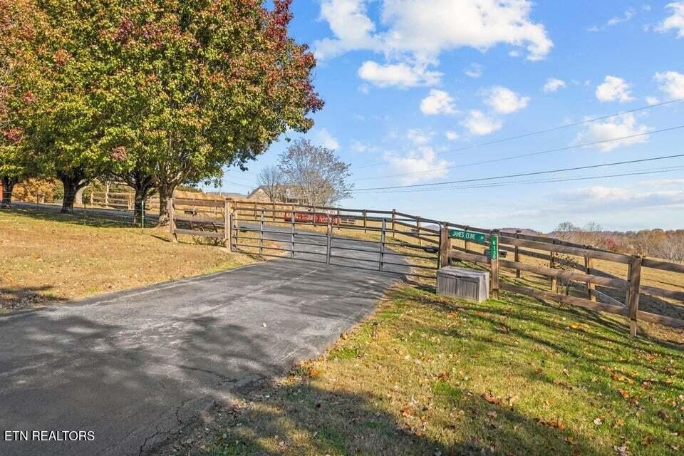 6130 James Cline Rd