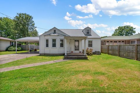 302 N 9th St Cave City KY 42127