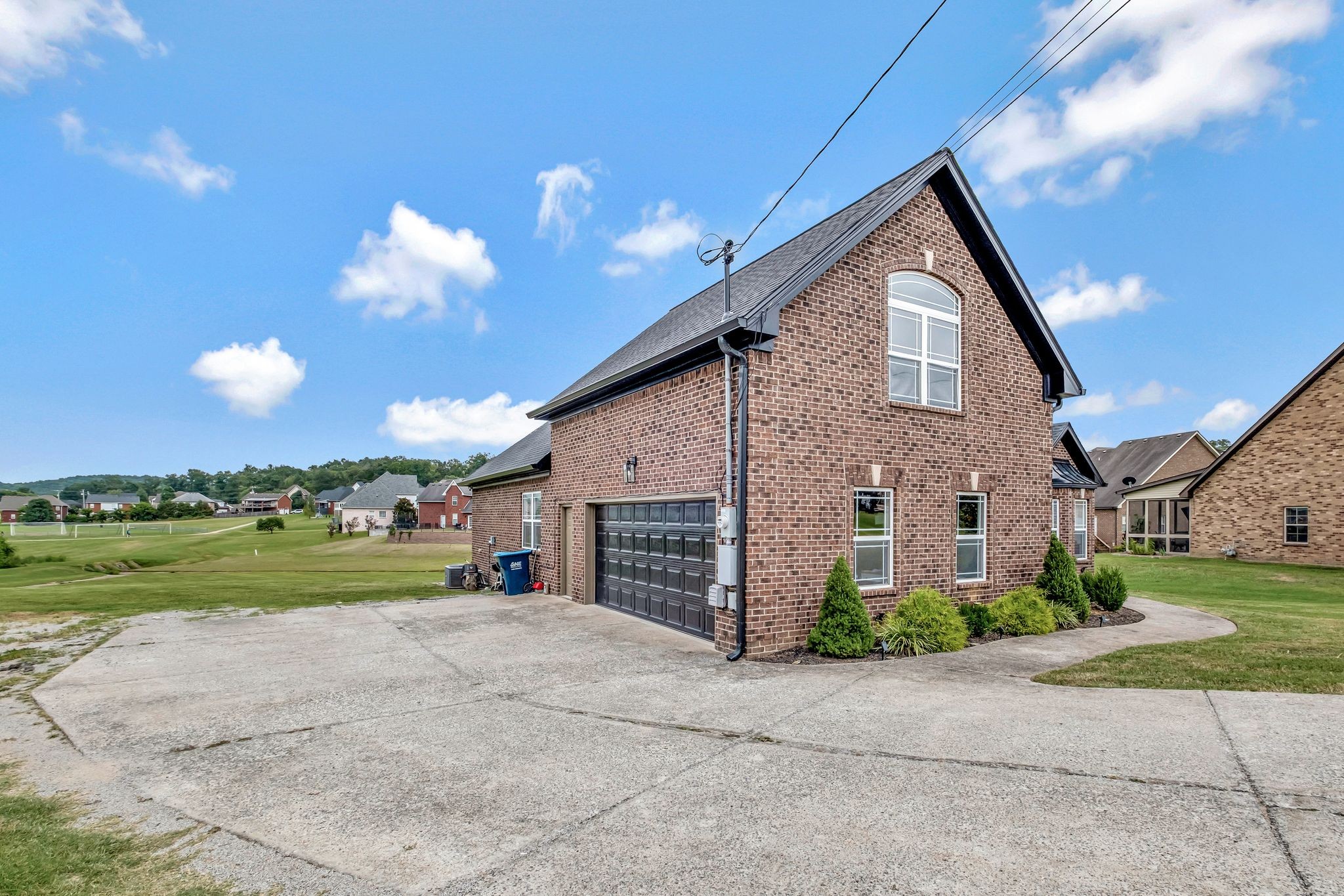 4208 Griffith Pl