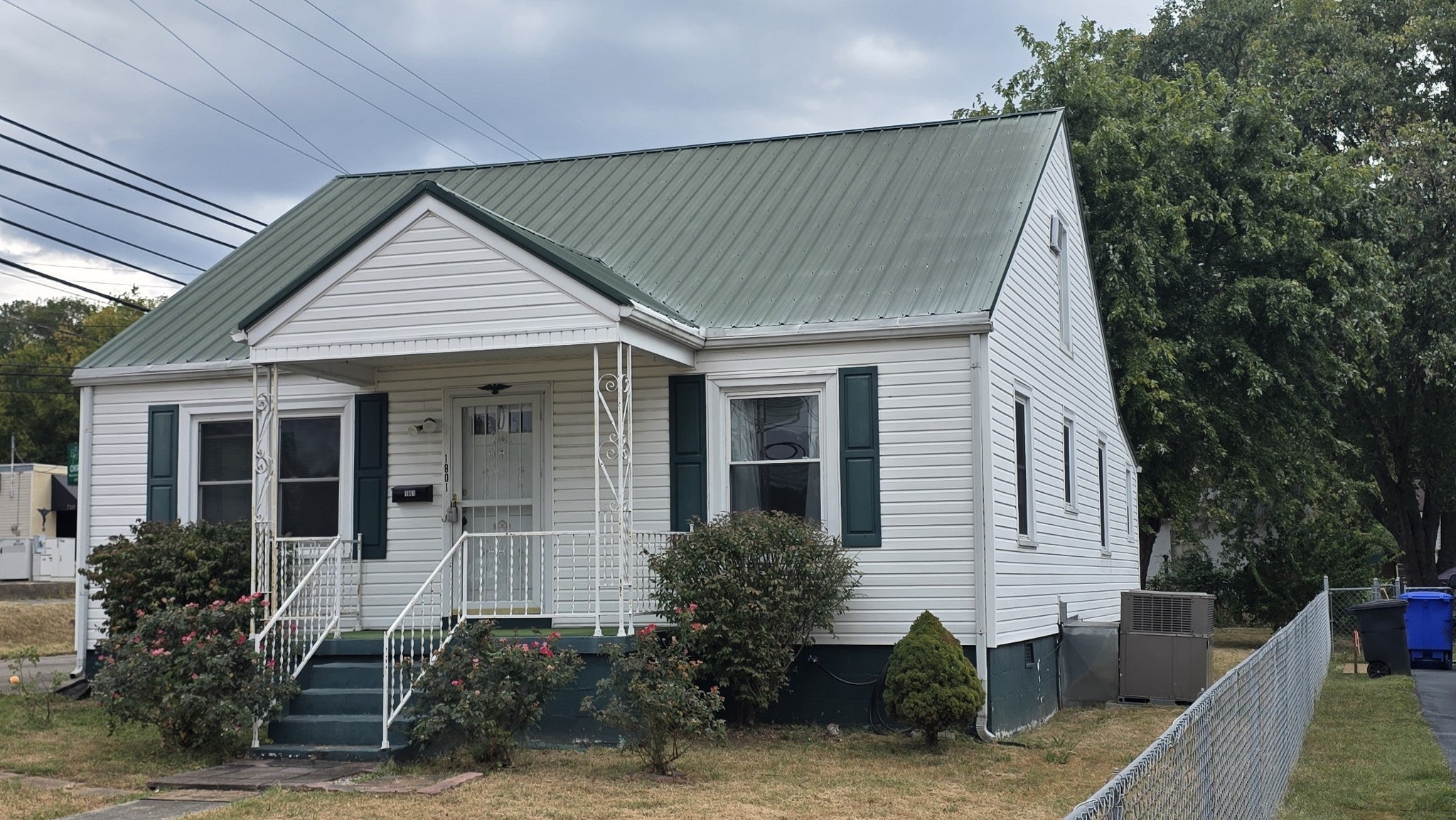 1801 Scribner Ave
