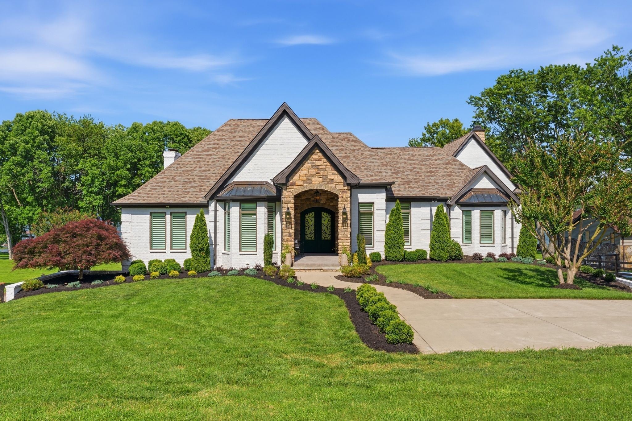 1167 Windsor Dr